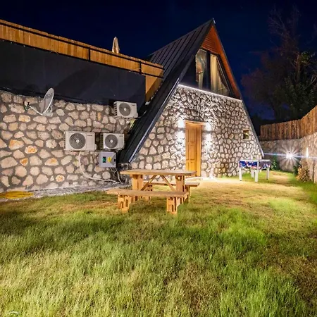Triangle Villa